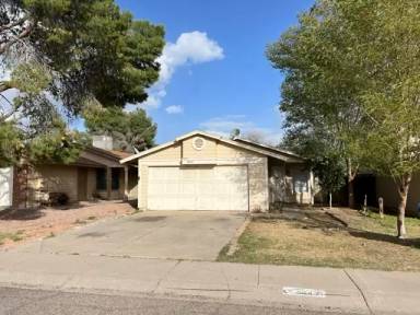 Main picture of 4447 N 84th Ave