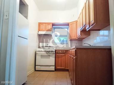 Main picture of 96 2nd St