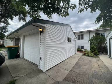 Main picture of 430 22nd St E