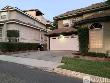 Main picture of 2032 Barnett Way