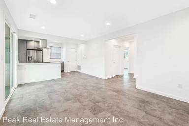 Main picture of 2664 S La Brea Ave