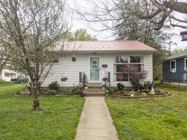 Main picture of 44 Ohio Ave