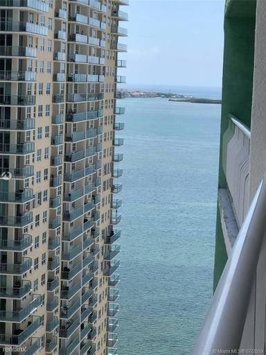 Main picture of The Club At Brickell Bay