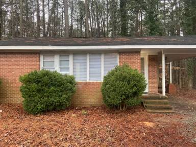 Main picture of 305 Homestead Rd