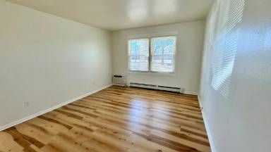 Main picture of 3210 Marshall Ave SE