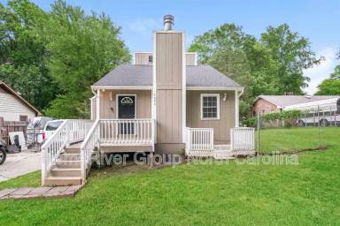 Main picture of 3095 Buchanan St