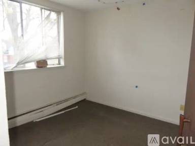 Main picture of 212 Laurel St