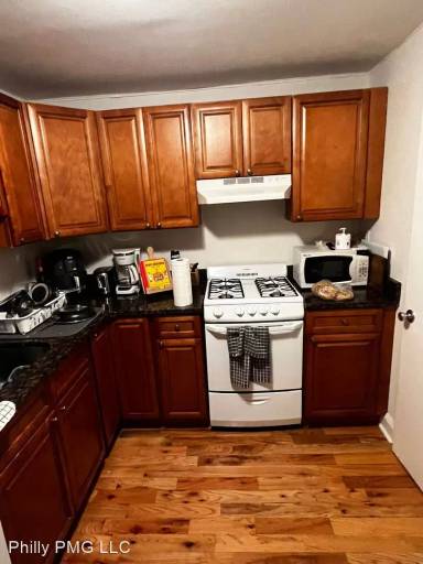 Main picture of 1633 S 6th St