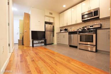 Main picture of 212 E 14th St