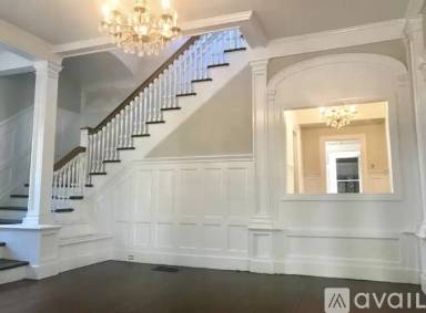 Main picture of 501 Whitney Ave