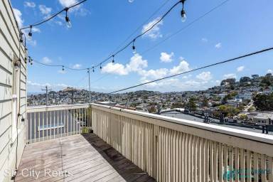 Main picture of 460 Valley St