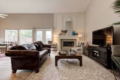 Main picture of 12218 Banyan Ln