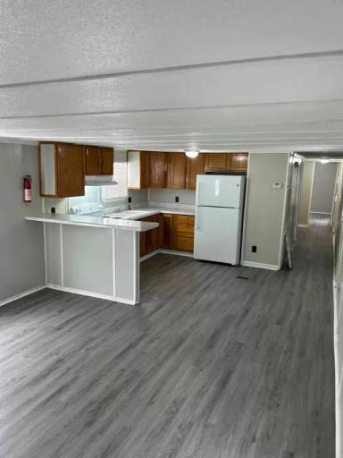 Main picture of 7429 Layton Dr