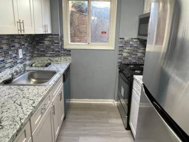 Main picture of 7178 Donnell Pl