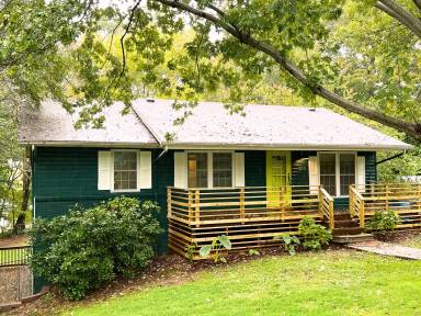 Main picture of 211 Melody Cir
