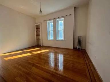 Main picture of 60 6th Ave