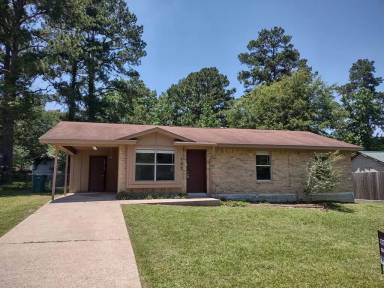 Main picture of 102 Libby Cir