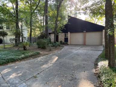 Main picture of 103 Trummel Ct