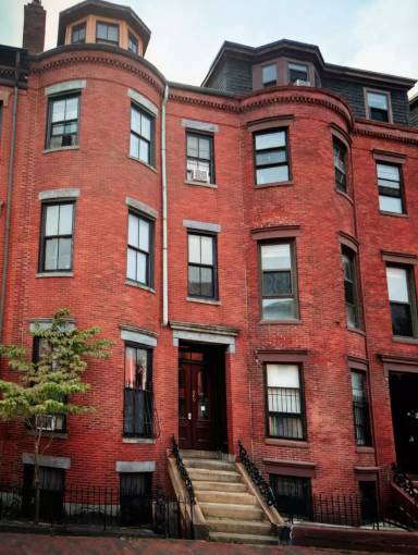 Main picture of 669 Massachusetts Ave