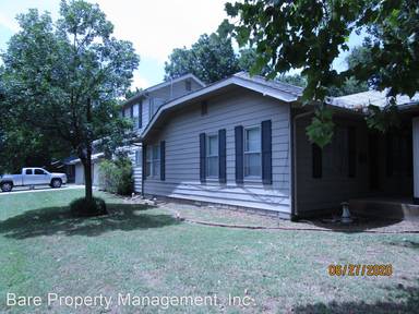 Main picture of 430 S Pickard Ave