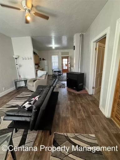 Main picture of 806 Placer St