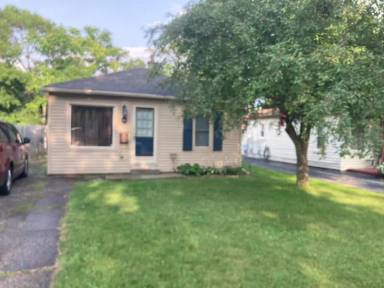 Main picture of 26684 Couzens Ave