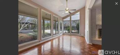 Main picture of 10521 Sandringham Ave
