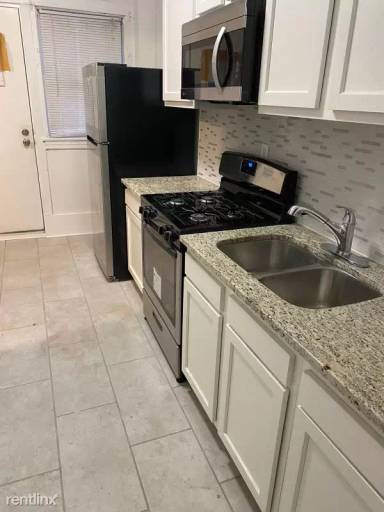 Main picture of 7507 Lawnview Ave