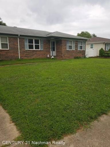 Main picture of 1824 Hidden Valley Dr