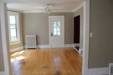 Main picture of 1075 13th Ave SE