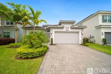 Main picture of 15371 Green River Ct