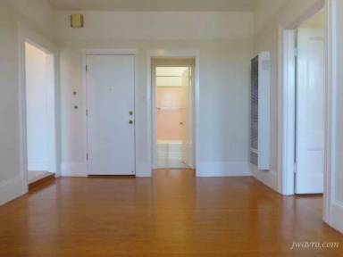 Main picture of Greenwich St