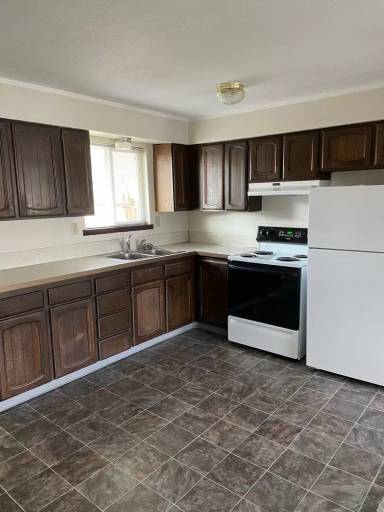 Main picture of 103 N Willamette St