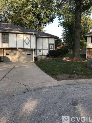 Main picture of 8513 Ditzler Ave