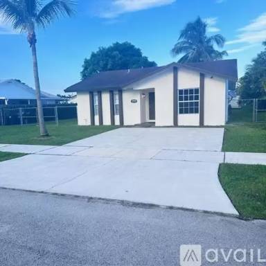 Main picture of 16933 SW 101st Ct
