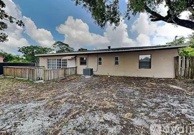 Main picture of 410 Florida Ave