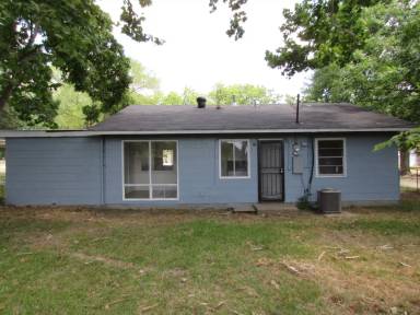 Main picture of 5306 Prentiss Ave