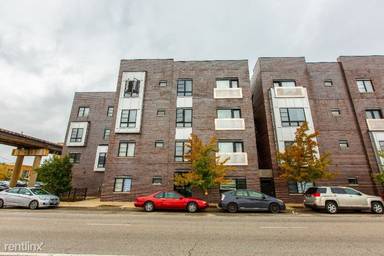 Main picture of 38 N Paulina St