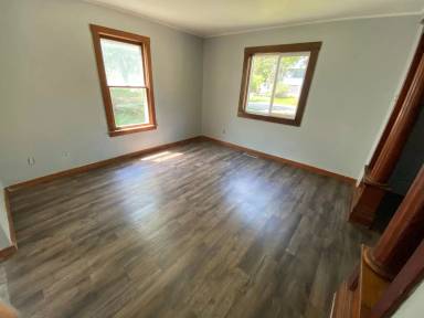 Main picture of 1247 Prairie Ave