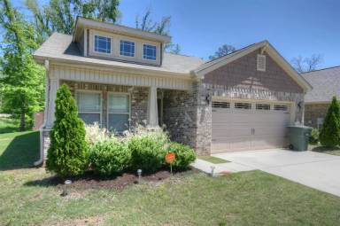 Main picture of 1832 Clayton Cove Dr NW