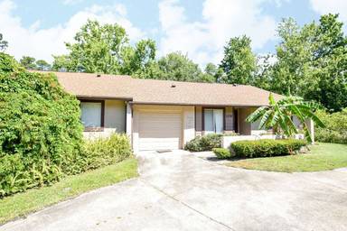 Main picture of 106 Sycamore Ct