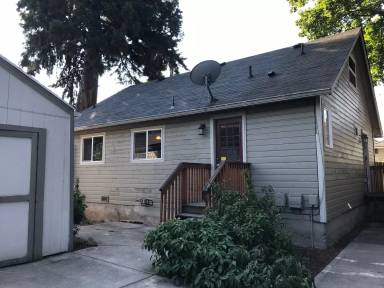 Main picture of 607 Beech St