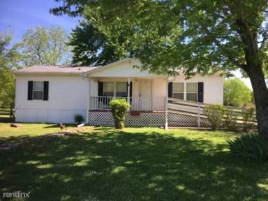 Main picture of 7155 Bradyville Pike