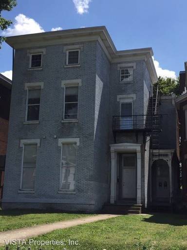 Main picture of 2414 W Muhammad Ali Blvd