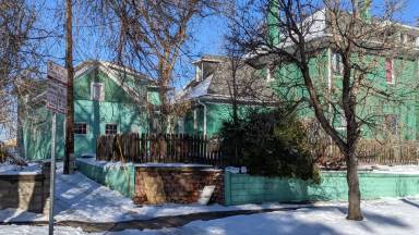 Main picture of 2407 Federal Blvd