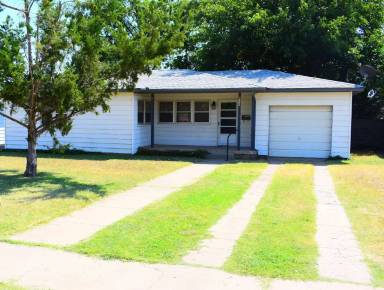 Main picture of 4303 31st St