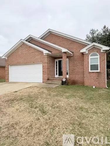 Main picture of 338 Catalpa Cir