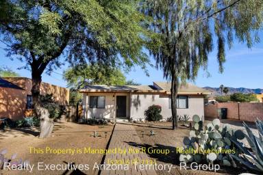 Main picture of 1439 E Blacklidge Dr