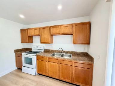 Main picture of 4420 Flows Way