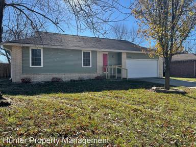 Main picture of 2714 W Katella Ln